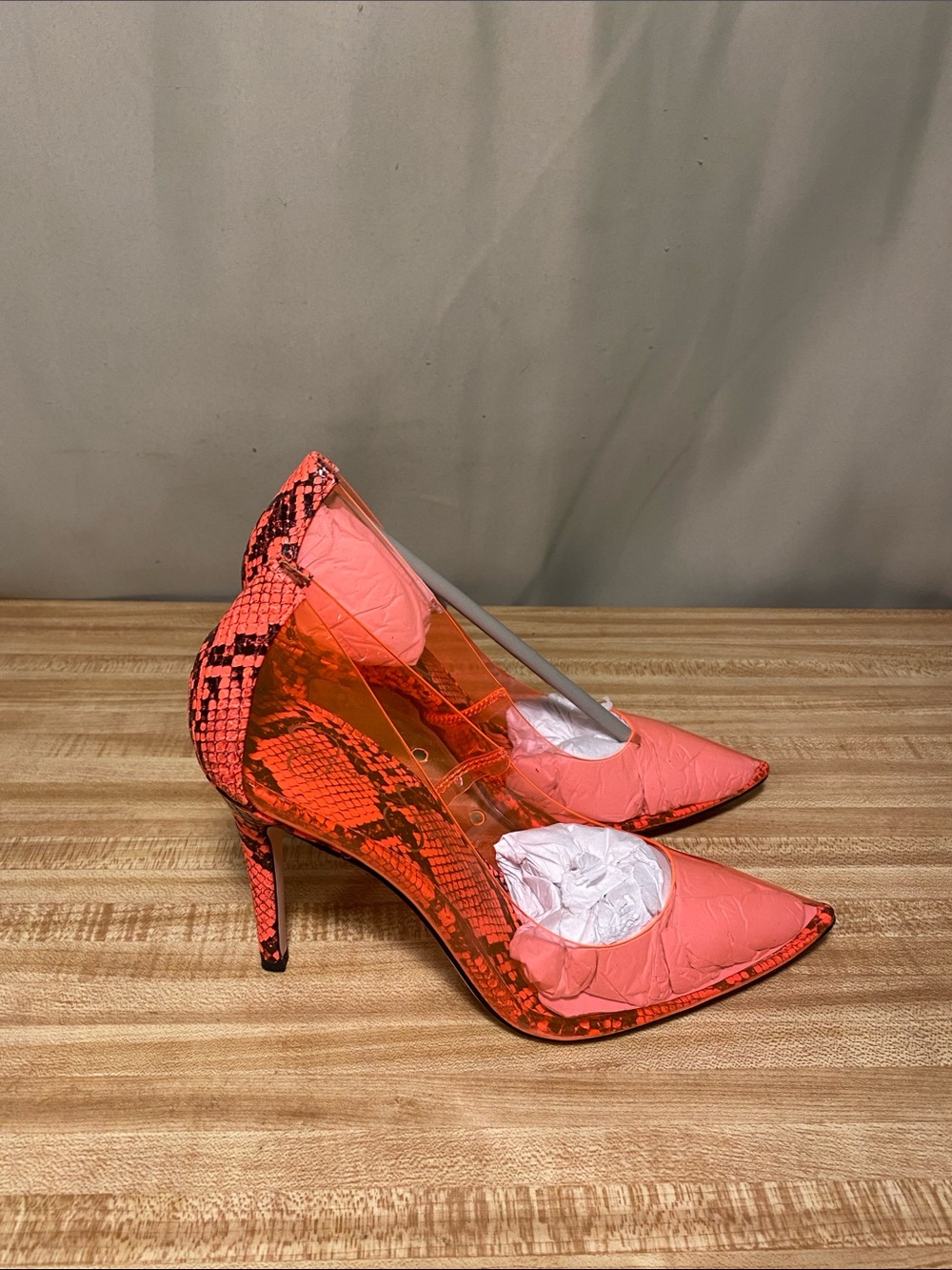 Jessica Simpson Pixera2  Neon Orange Vinyl Stiletto Pumps  WMNS 6M NWOT